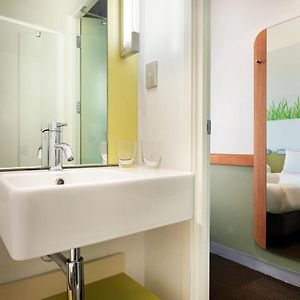 Budget Zimmer mit zwei Einzelbetten